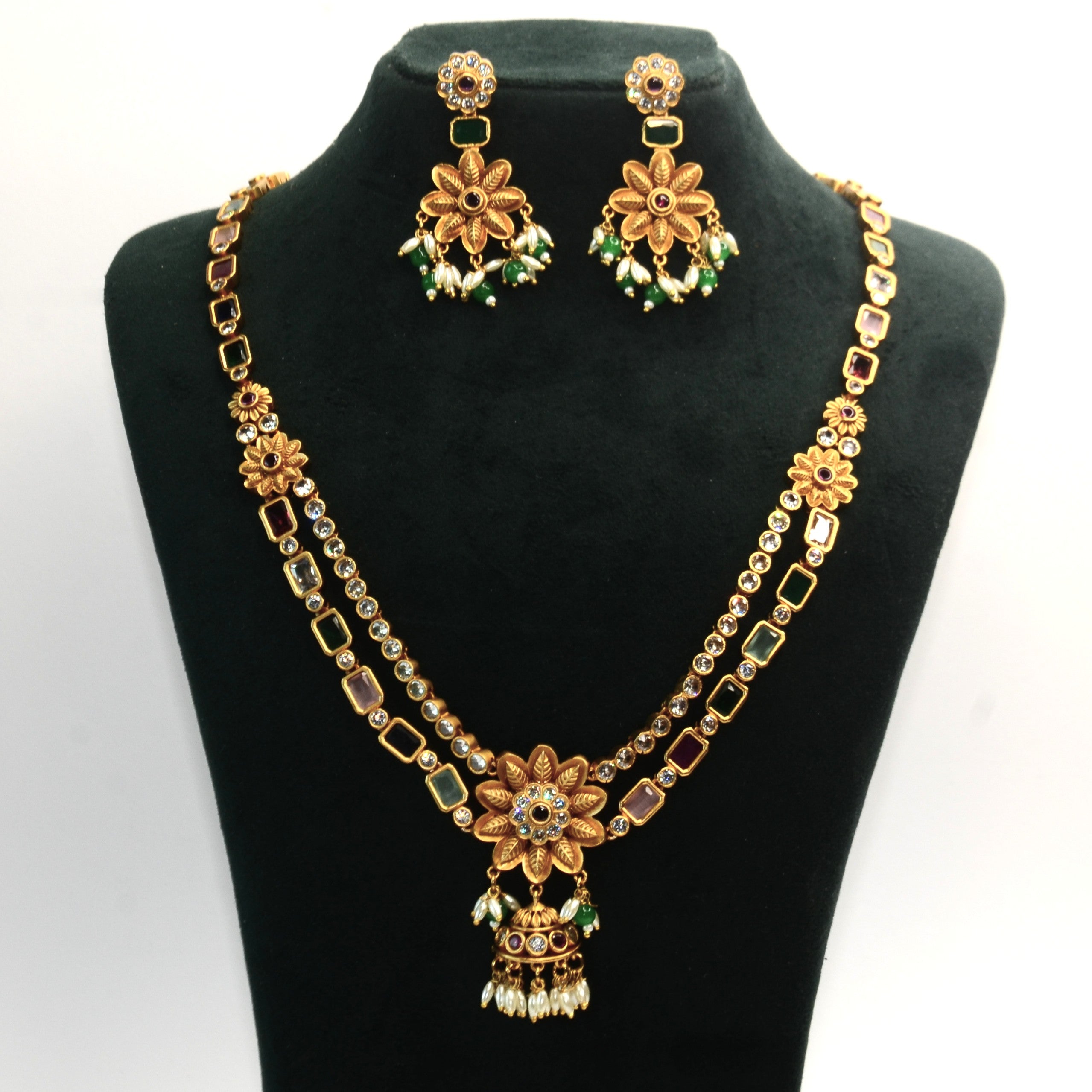 Traditional Necklace Set