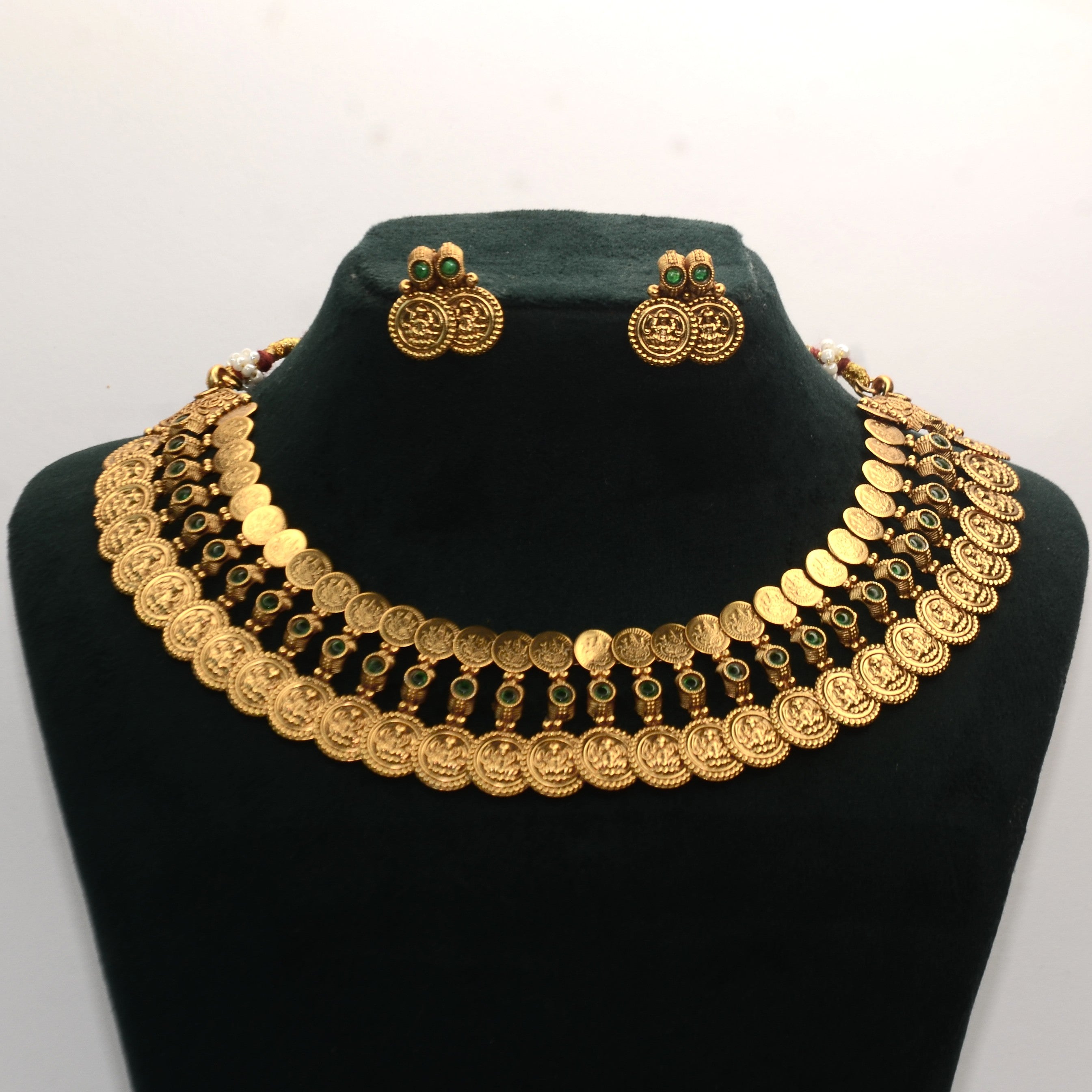 Traditional Necklace Set