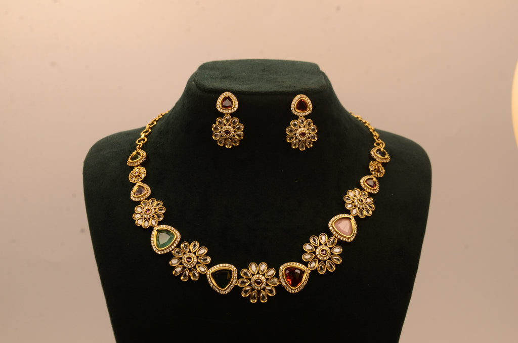 Multicolor Stone Floral Necklace Set