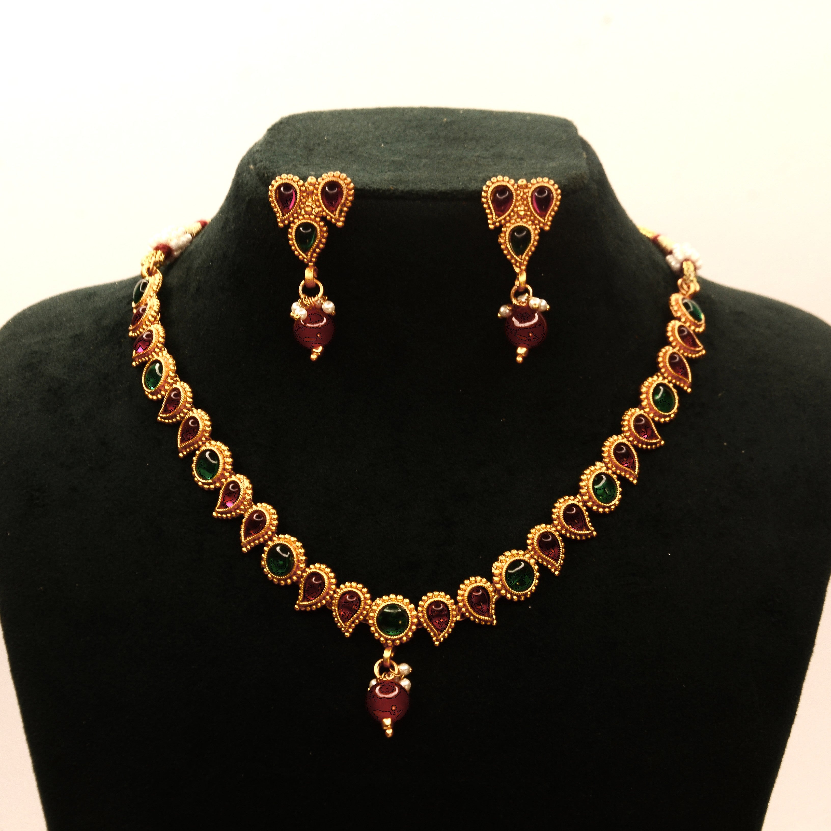 Antique Ruby & Emerald Teardrop Traditional Necklace Set