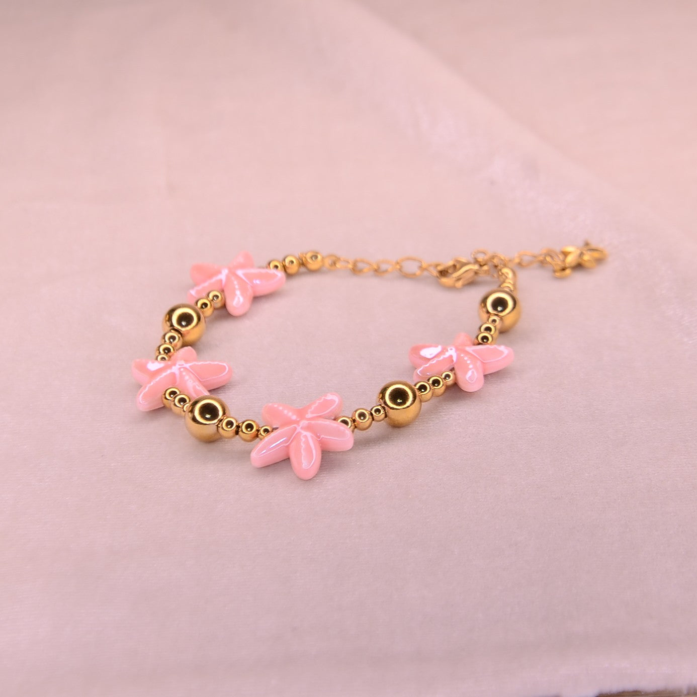 Daisy Charm Bracelet