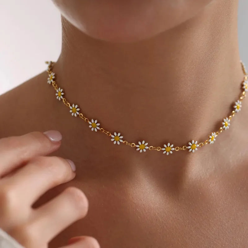 Daisy Flower Enamel Station Necklace